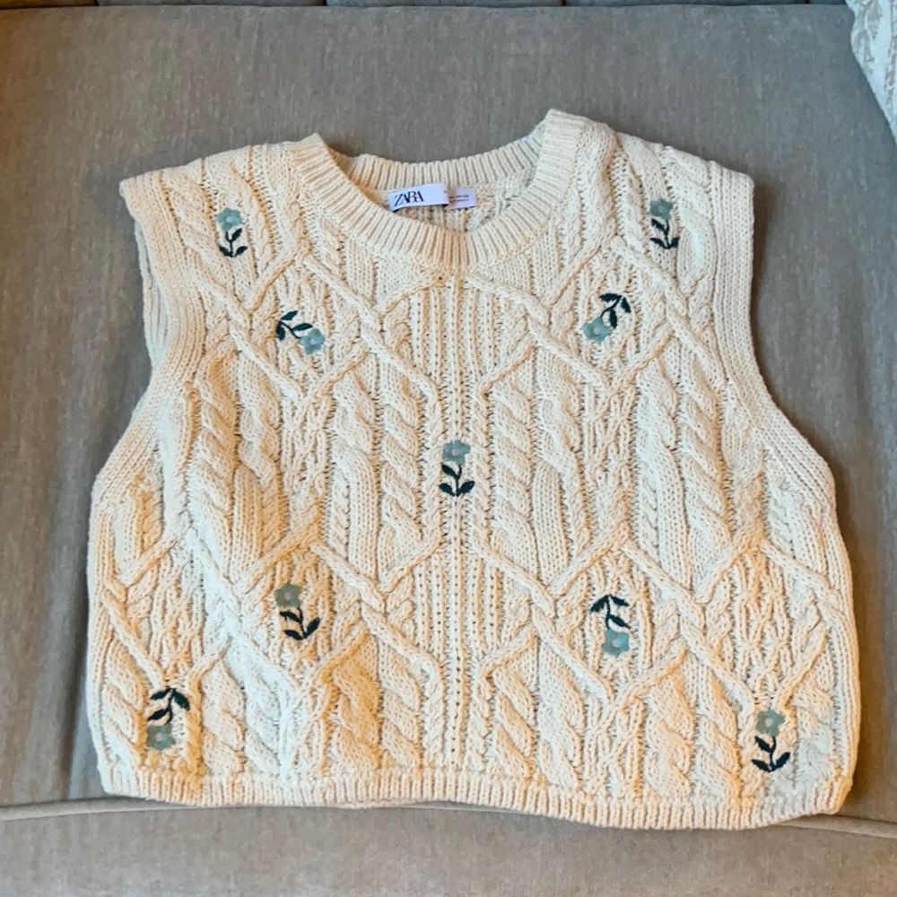 Zara Cream Sweater Vest with Green Floral Accents